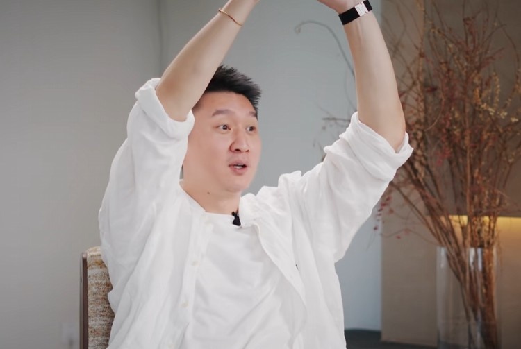 刚进国家队投篮拖沓？孙悦：因为奥神老板隔一段时间就给我改动作